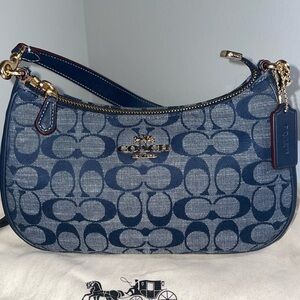 Brand New Authentic Coach Teri Shoulder Bag In Signature Chambray